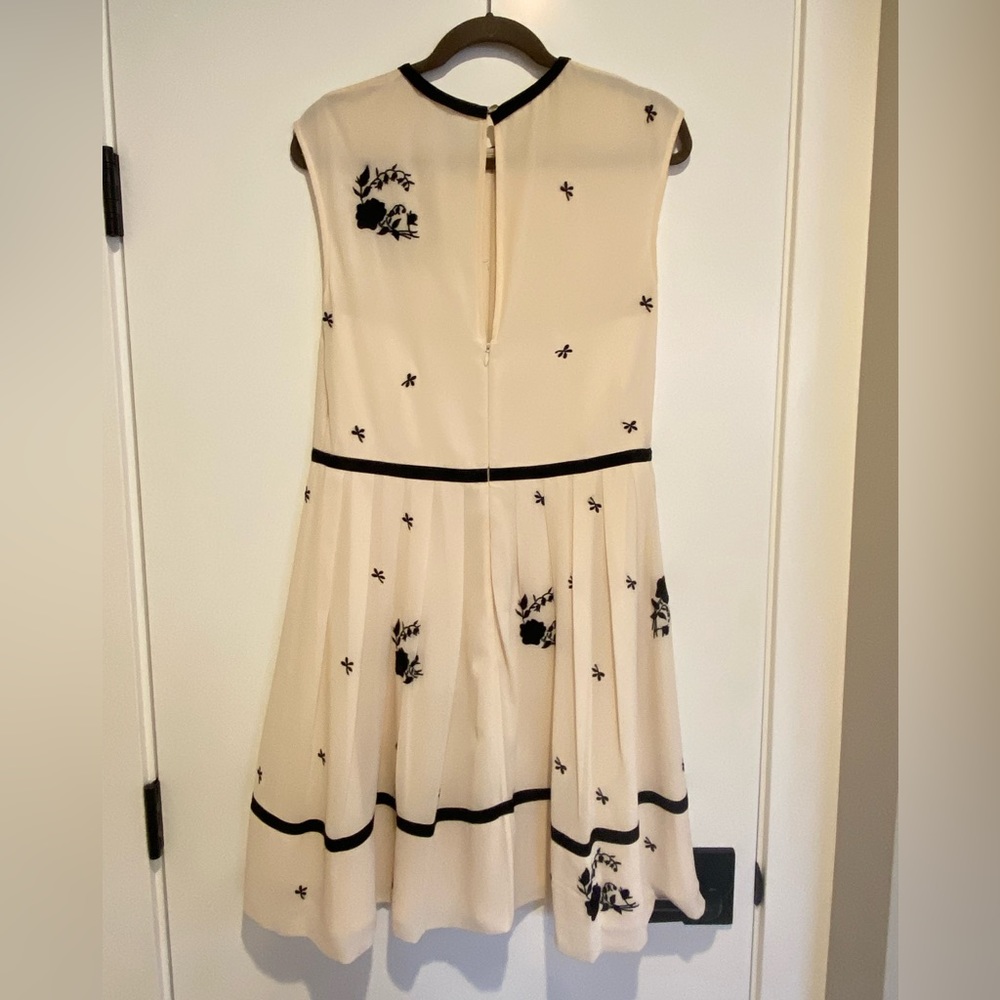 Ted Baker London size 4 equals size 10 US